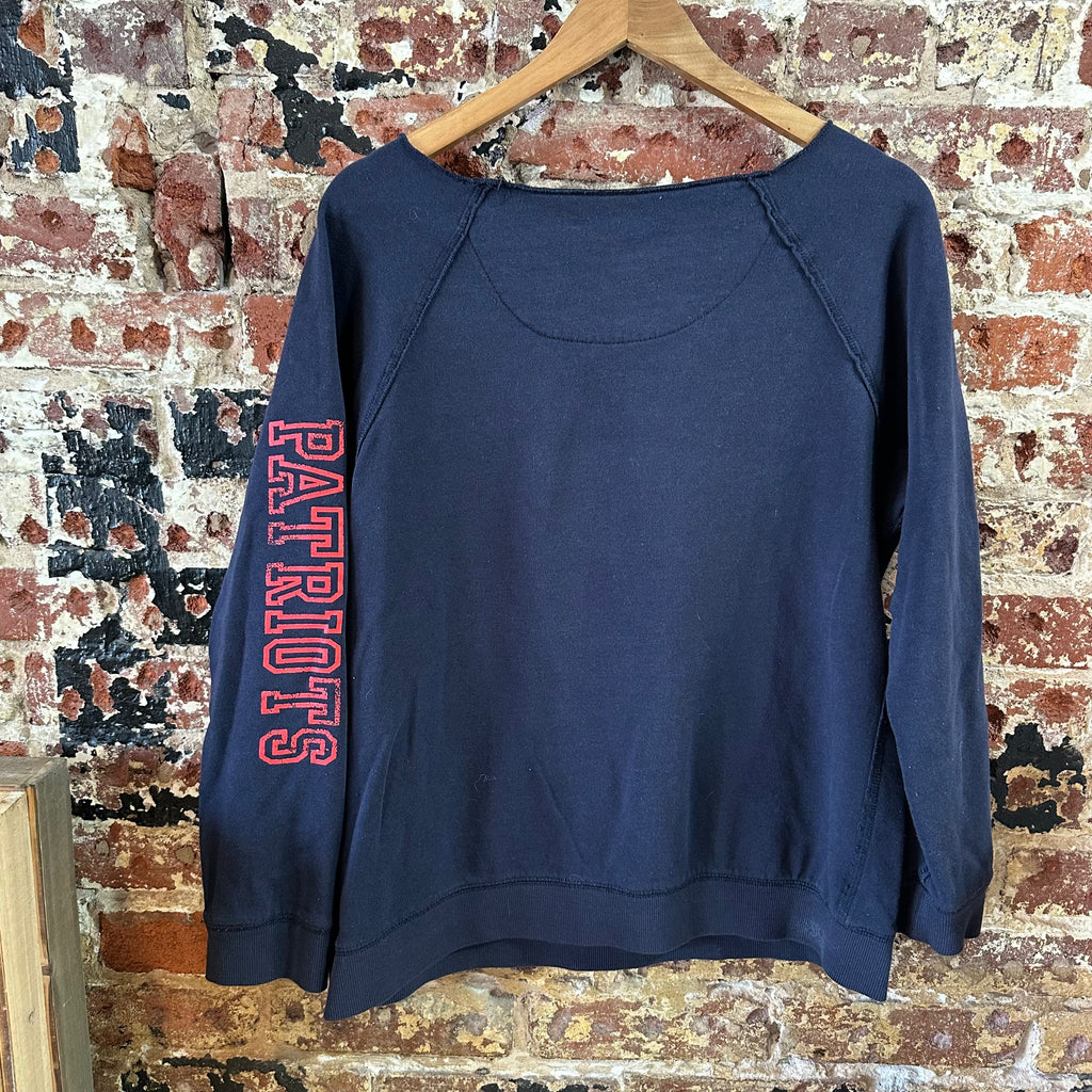 Nike Patriots Womens XL Sweatshirt