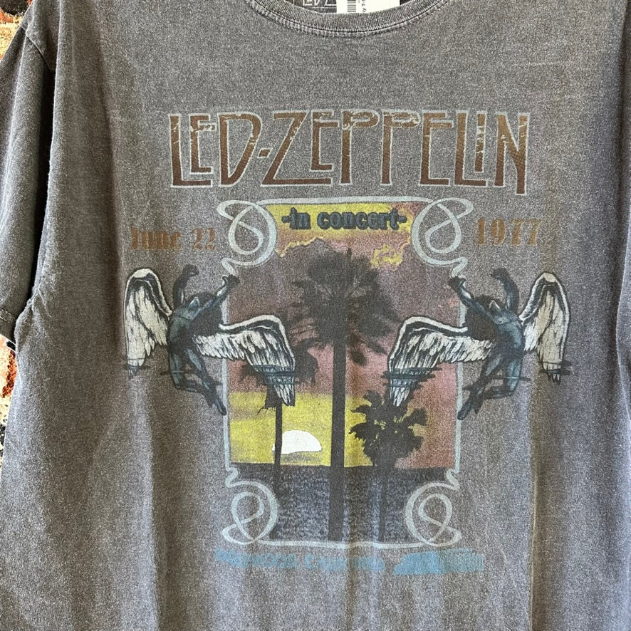 Led Zeppelin T Shirt Size Large