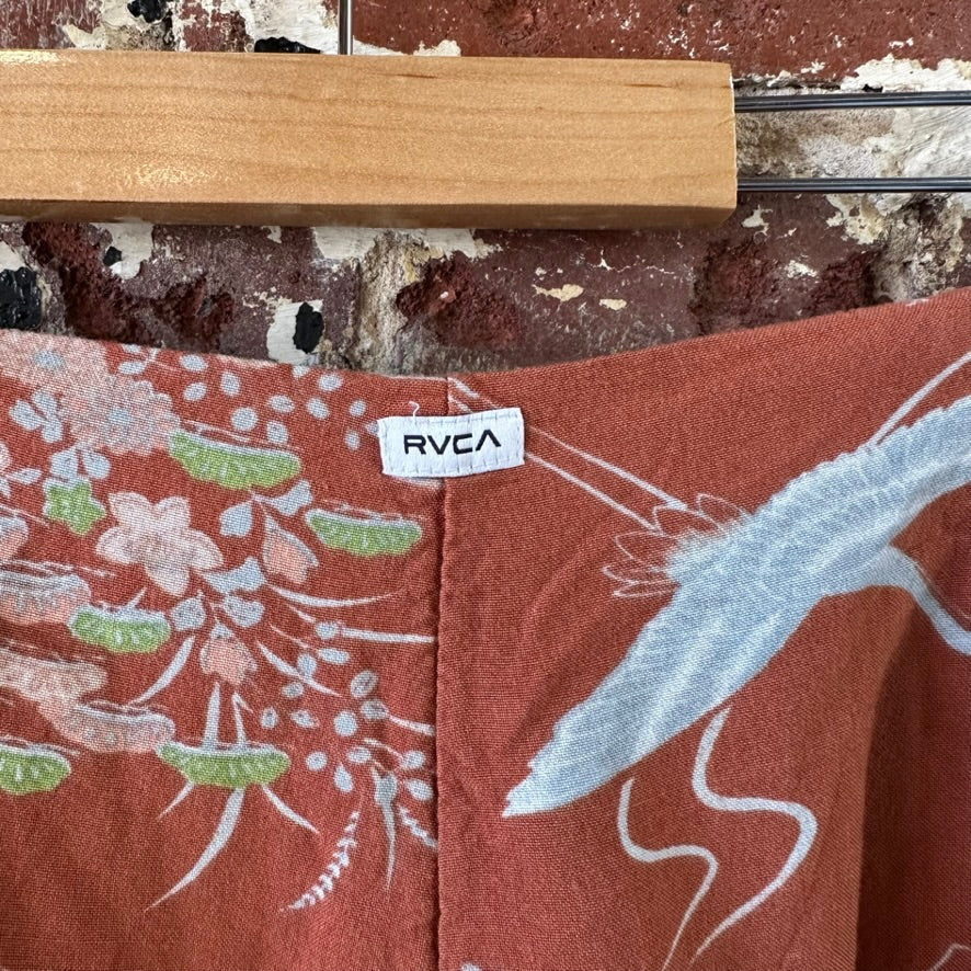 RVCA womens Daze shorts multicolor sz medium lightweight beach bird floral