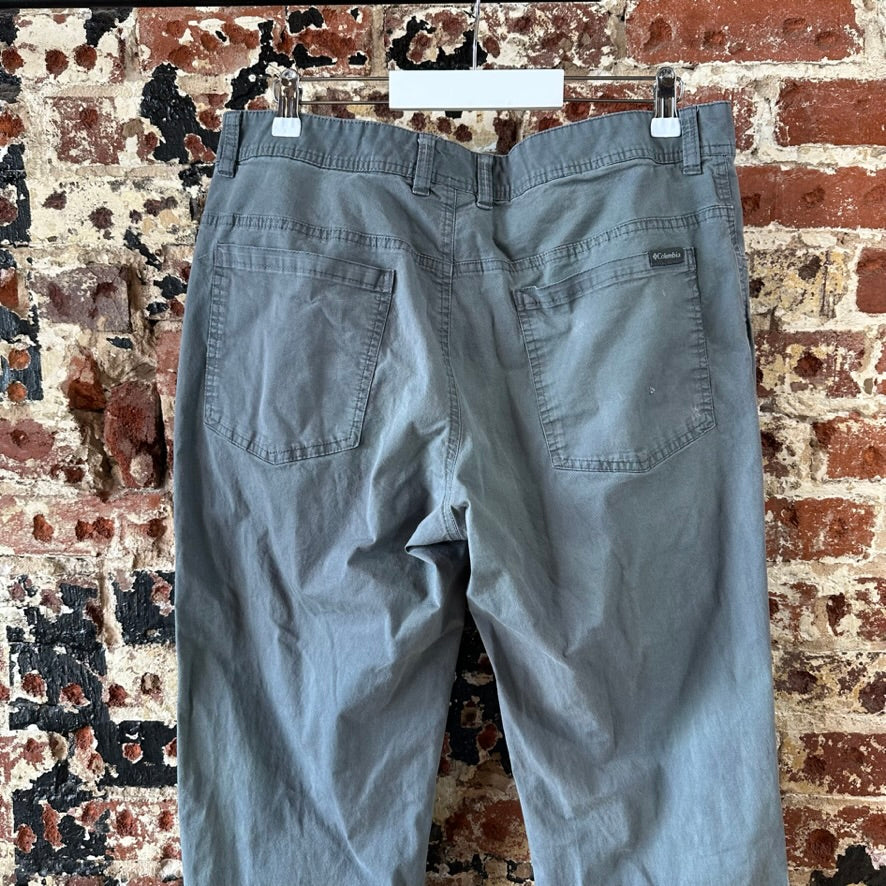 Columbia Mens 34x32 Gray Pants