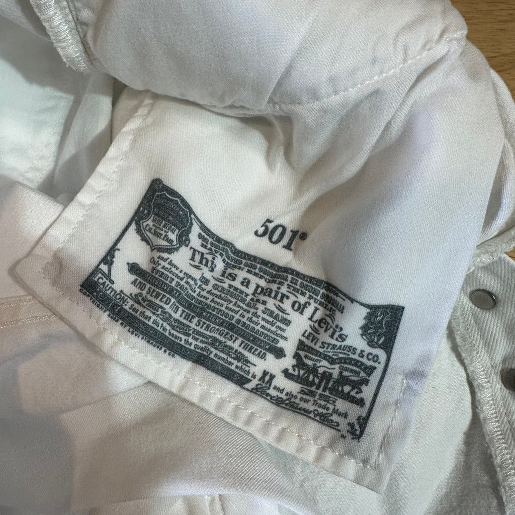 Levi's Cut off Jean Shorts 32