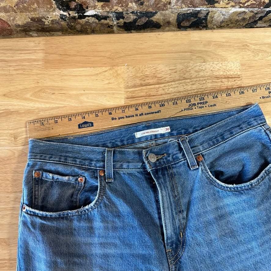 Levi's Womens 30 Low Pro Straight Jeans
