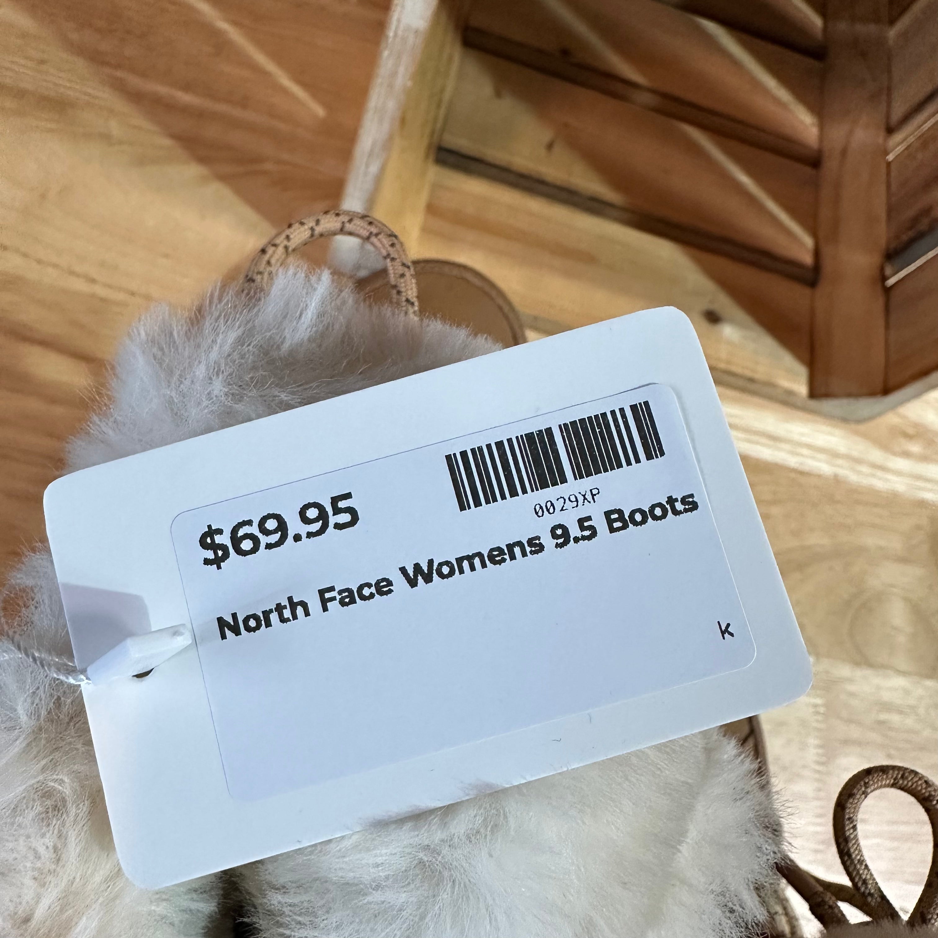 North Face Boots Woman's 9.5