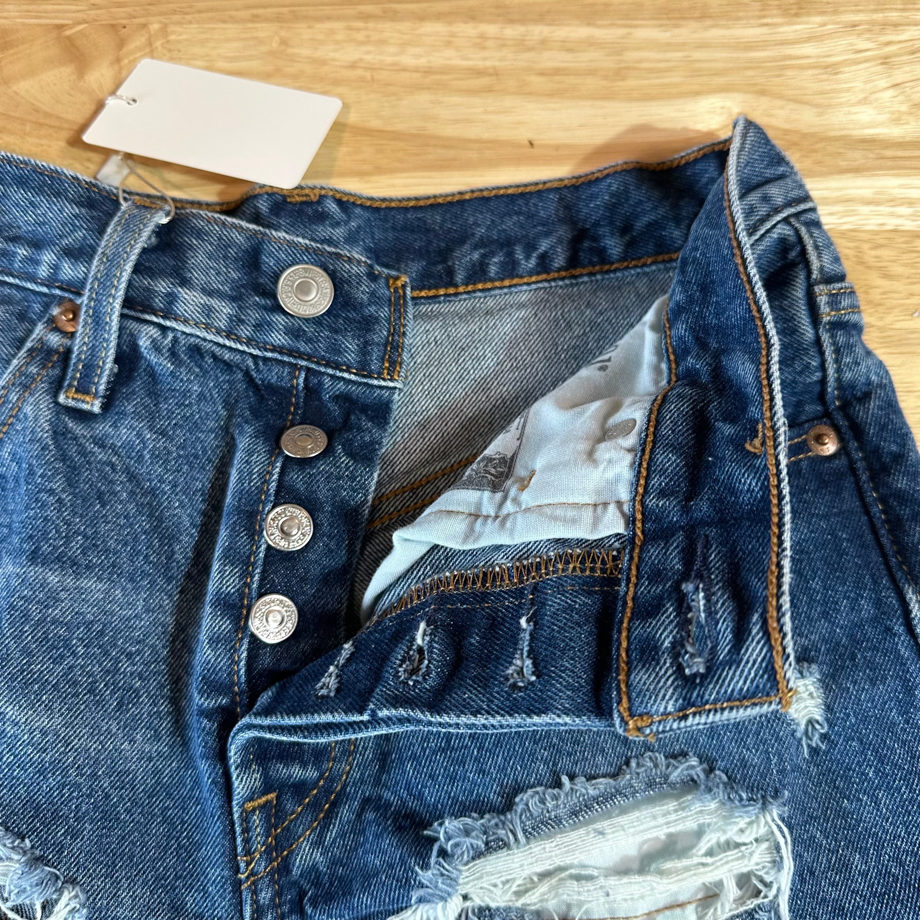 Levi's Cut Off Denim Jean Shorts Womens 27 Distressed - 27x3"