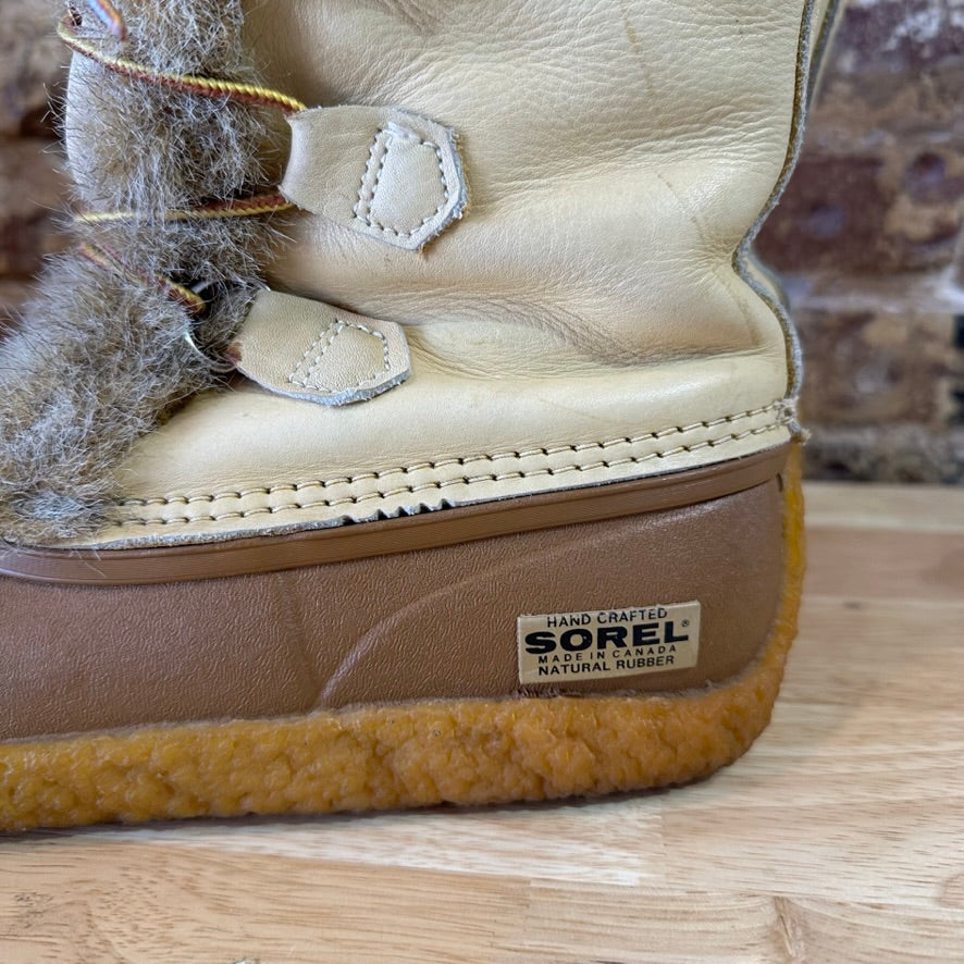 Sorel Nanook Snow Boots Woman's Winter Boot Tan Size 9