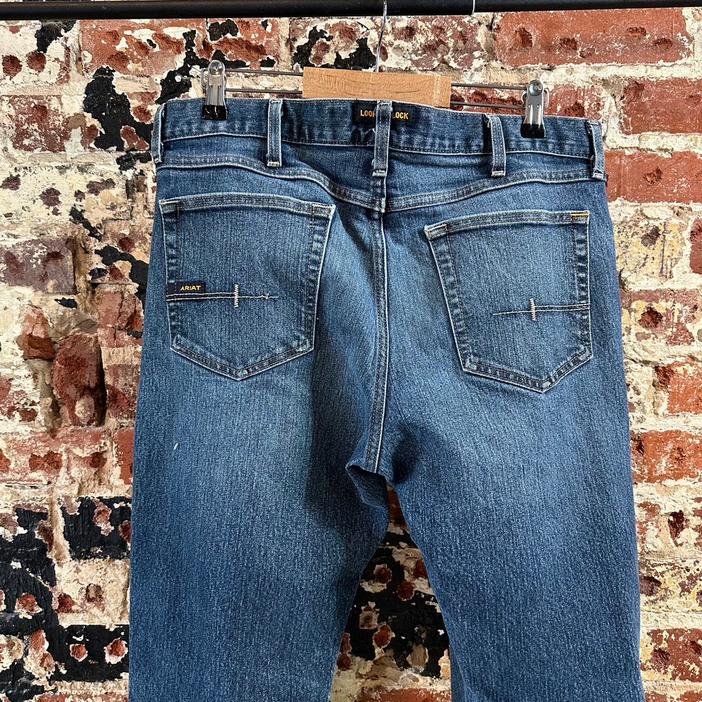 Ariat M5 Mens 34x30 Blue Jeans