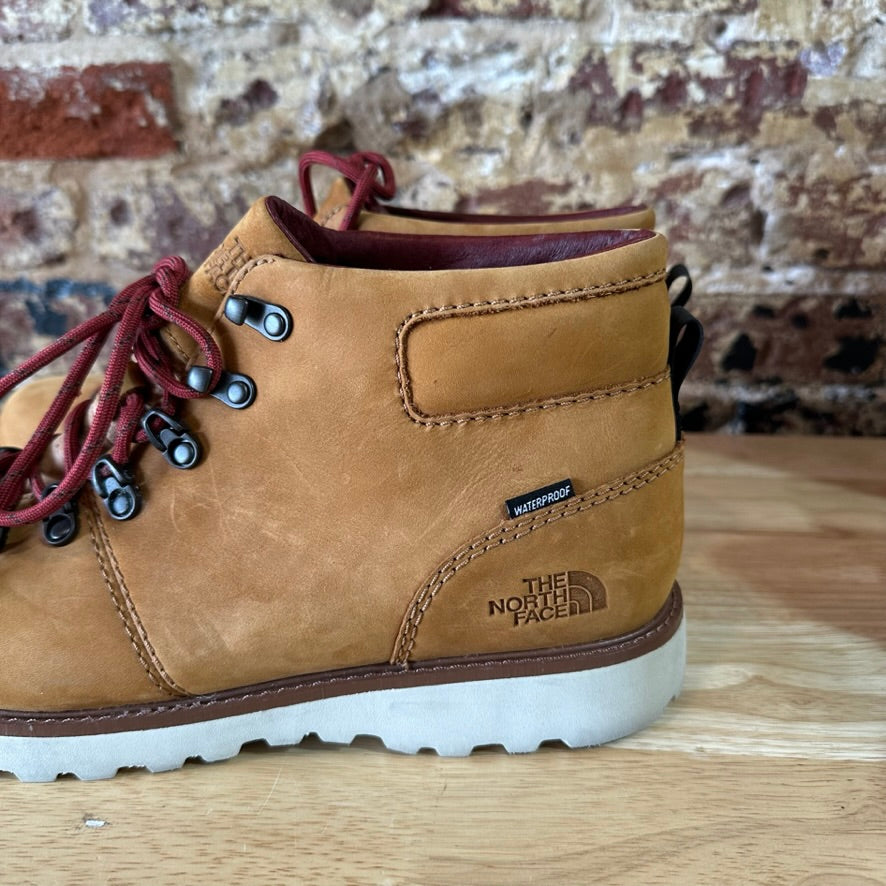 North Face Mens 11.5 Brown Hiking Boots