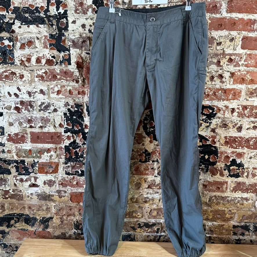 Kuhl Resistor Mens 34x32 Gray Pants