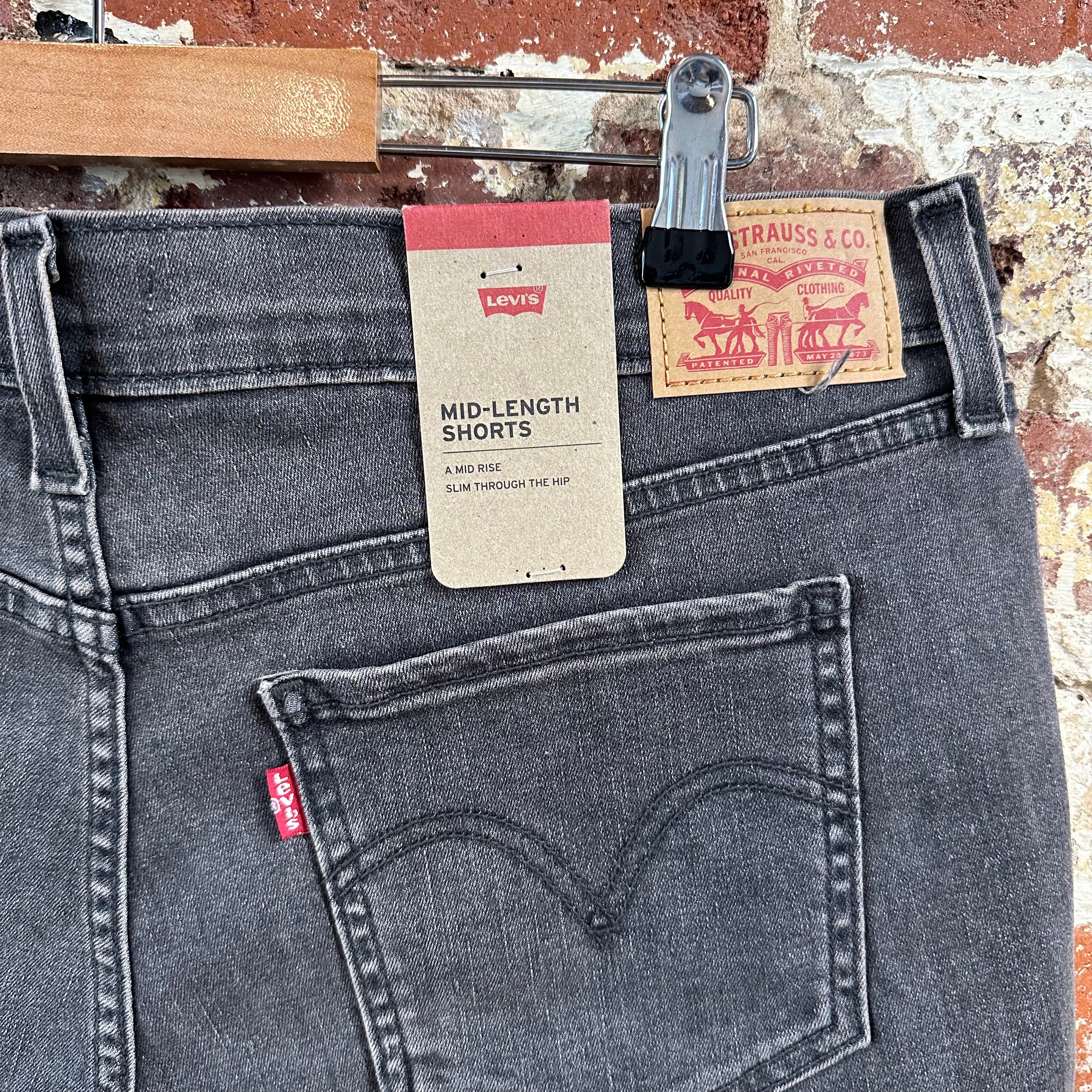 Levi's Black Denim Jean Shorts Womens 33 NEW