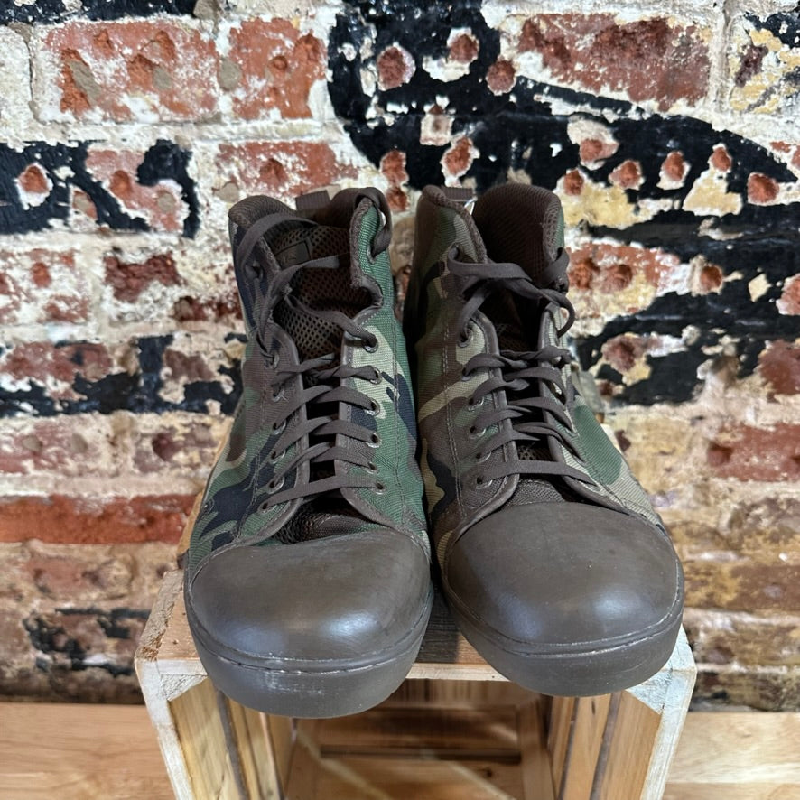 Altama Camo Mens 13 Shoes