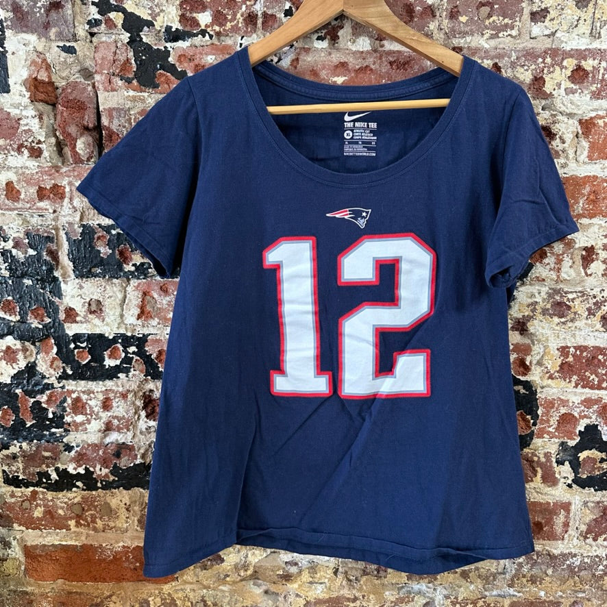 Nike Patriots Womens XL T-Shirt