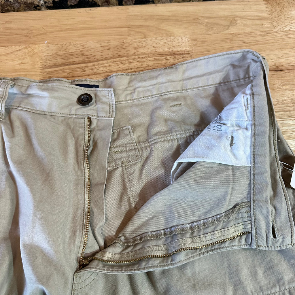 Levi's Cargo Shorts Mens 36