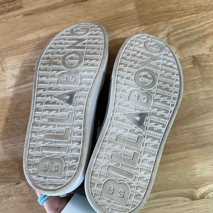 Billabong Womens 9 Blue Shoes