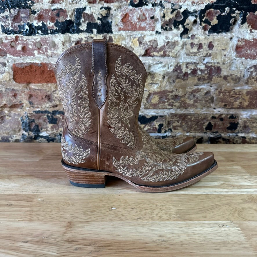 ARIAT Women's Cate Shades of Grain Leather Boot Size 8 B Brown EUC