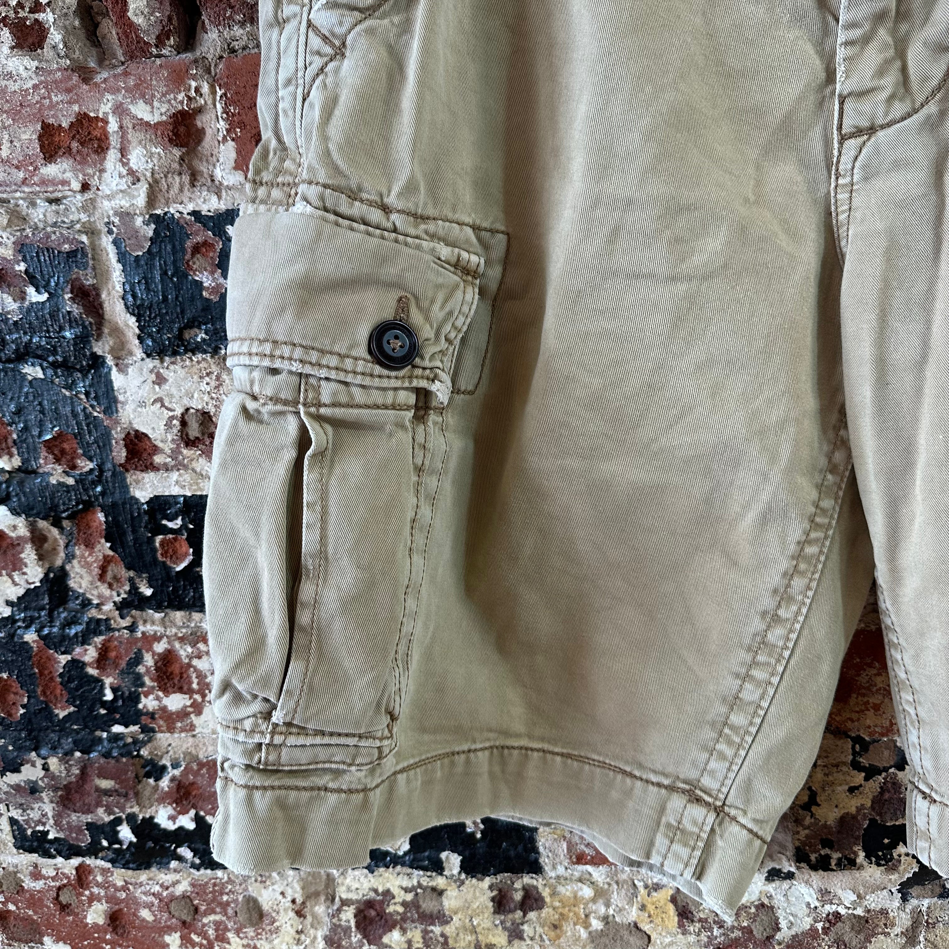 American Eagle Outfitters Classic Cargo Shorts Mens 34 Tan 11" inseam