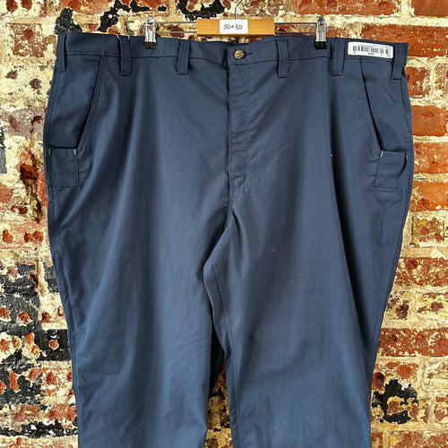Carhartt 74533-20 Mens 50x30 blue work pants Lightweight EUC