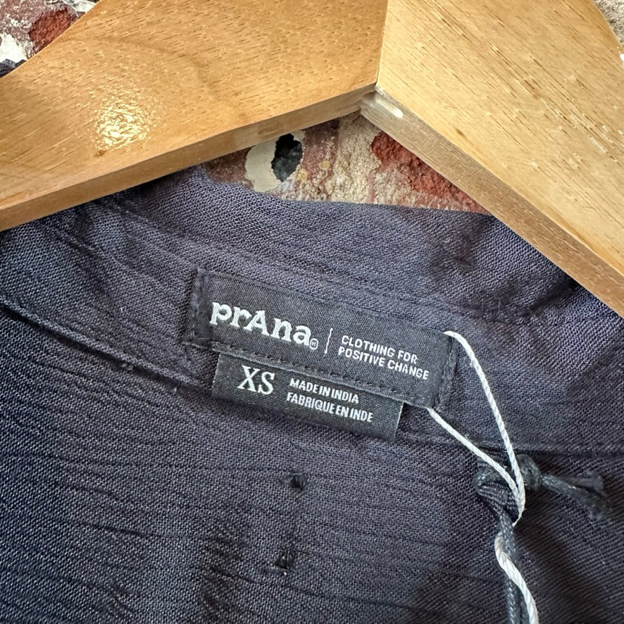 NWT PrAna Fernie Shirt Womens Small Black Crinkle Button Swim Cover Up Tunic Top