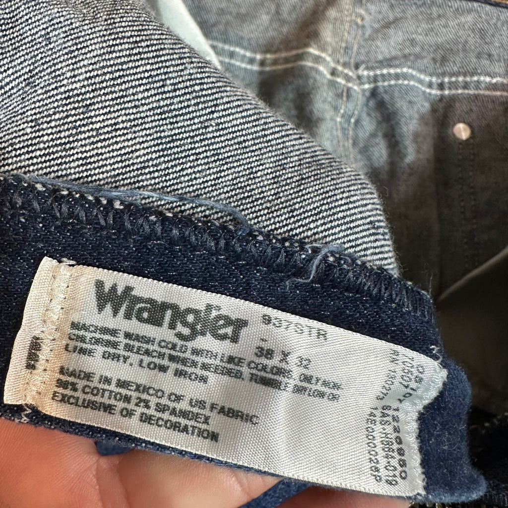 Wrangler Mens 38x32 Blue Jeans