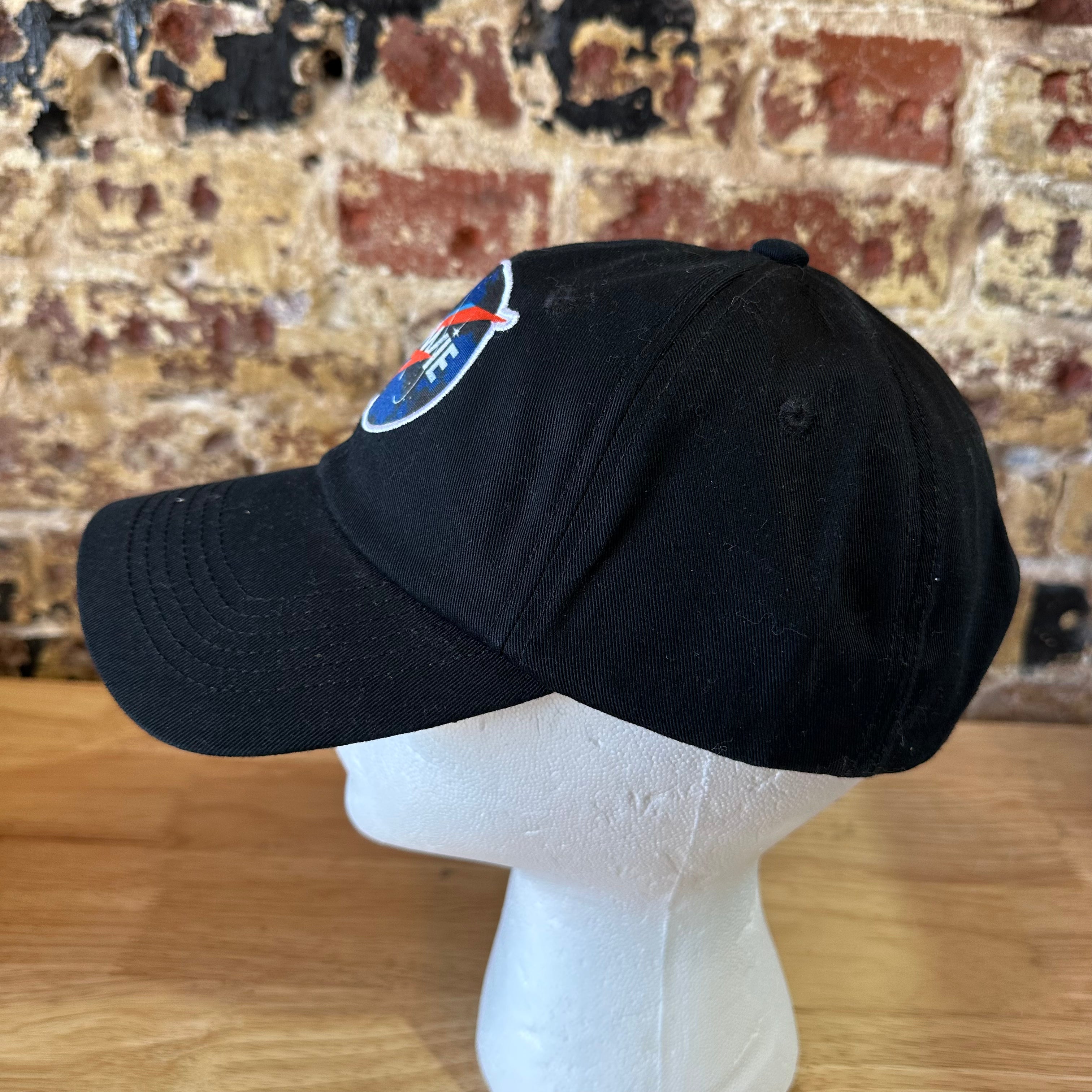 Lucky Brand David Bowie NASA Lightning Bolt Baseball Cap Hat Black NWT