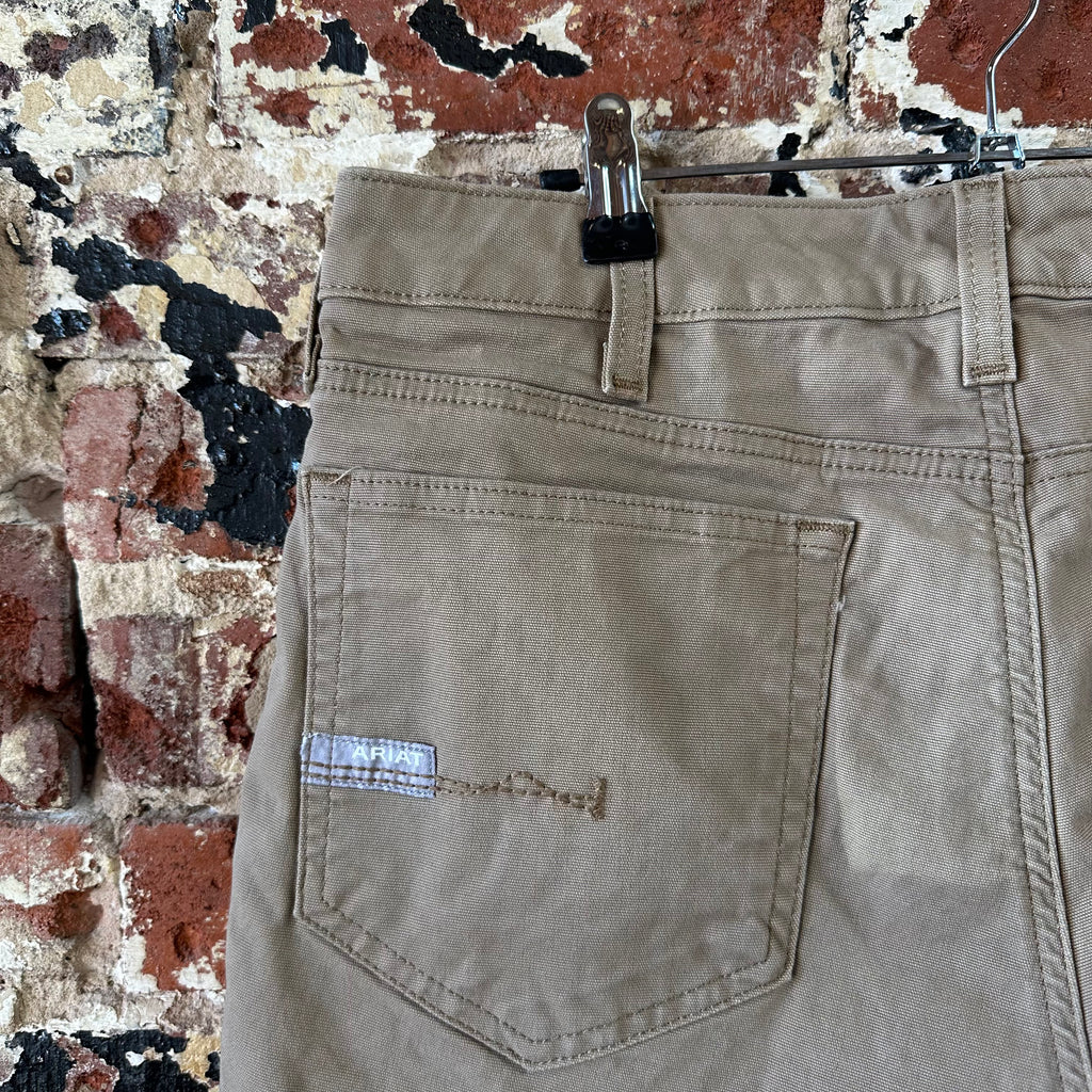 ARIAT REBAR Made Tough Work Shorts Carpenter Tan Perfect Rise Womens 30 (33x6)