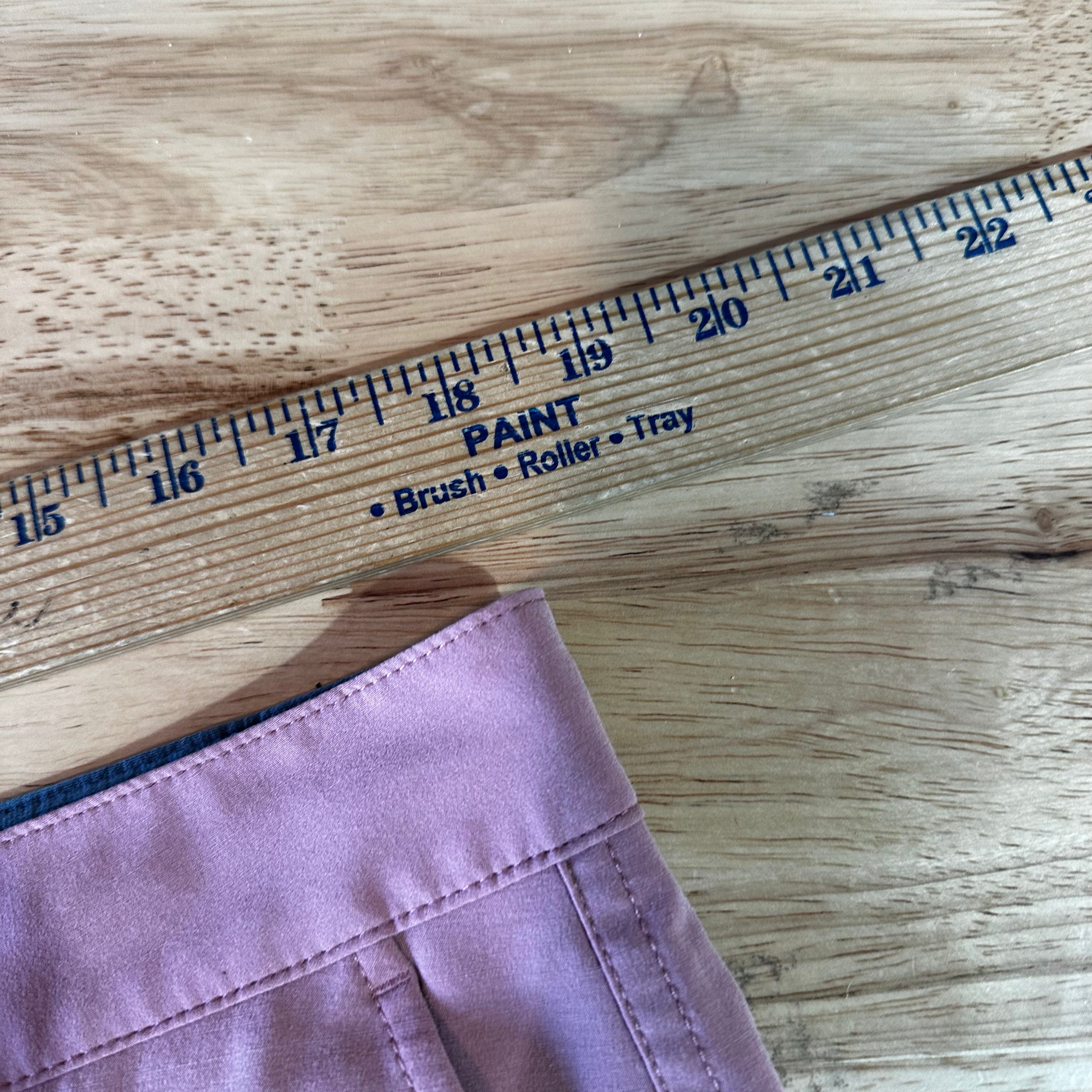 Faherty All Day Shorts Men's Size 36 Pinkish Red belt loops 5" Inseam