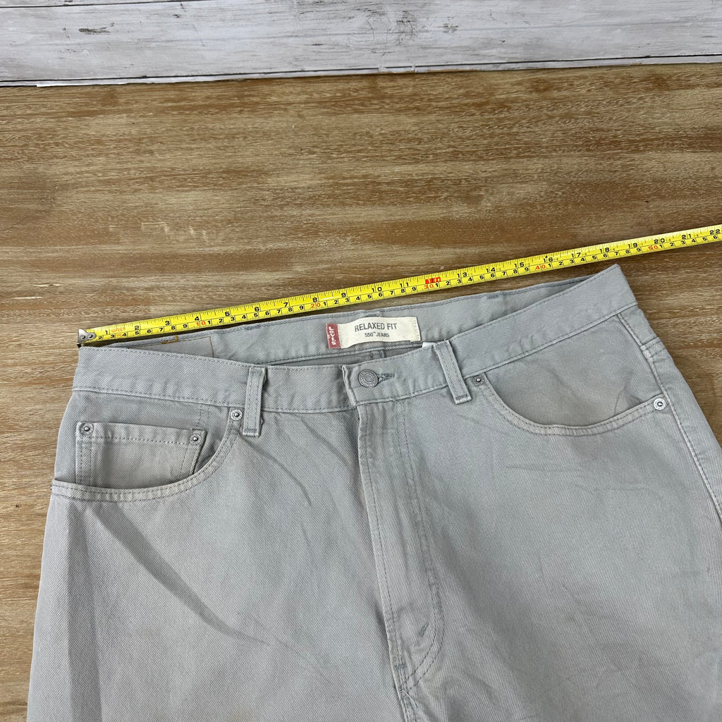VTG Levi's 550 Jeans Mens 38x34 Gray Cotton Denim Relaxed Fit USA (36x31.5)