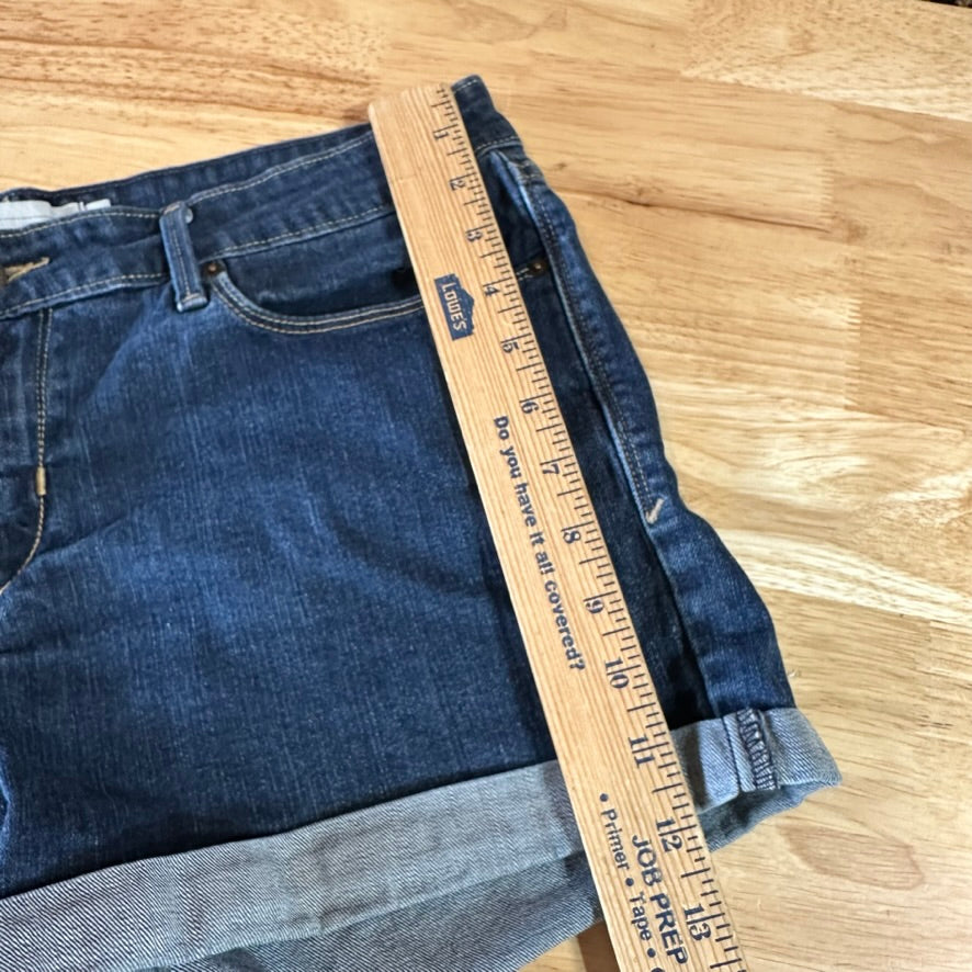 Levi's Jean Shorts Womens 32