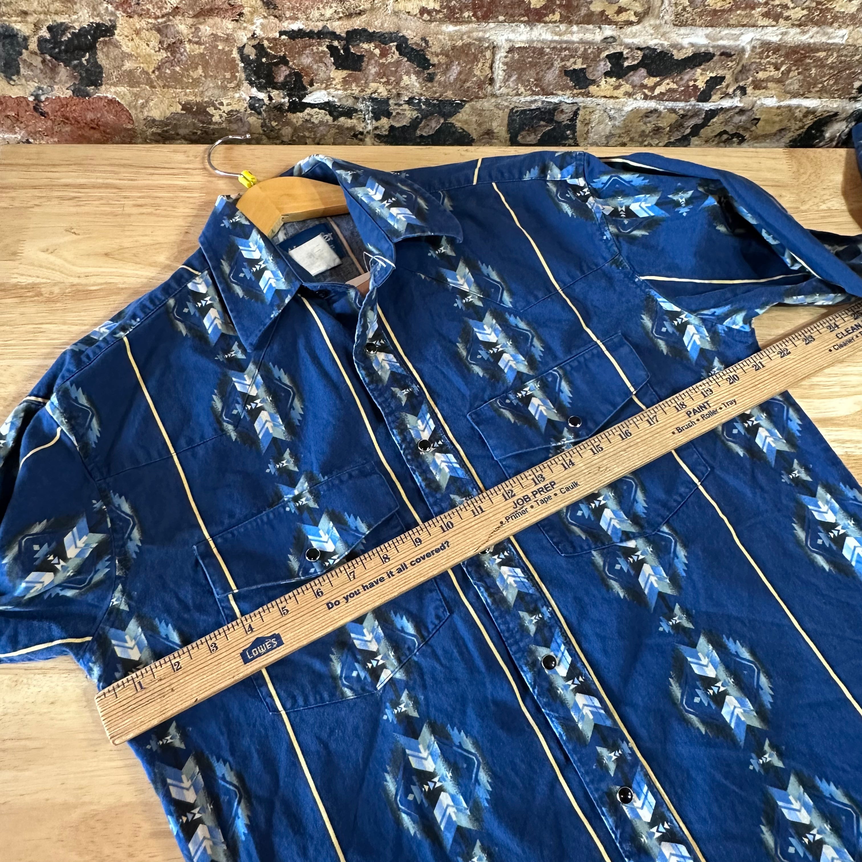 VTG Wrangler Mens Medium Aztec Western Shirt