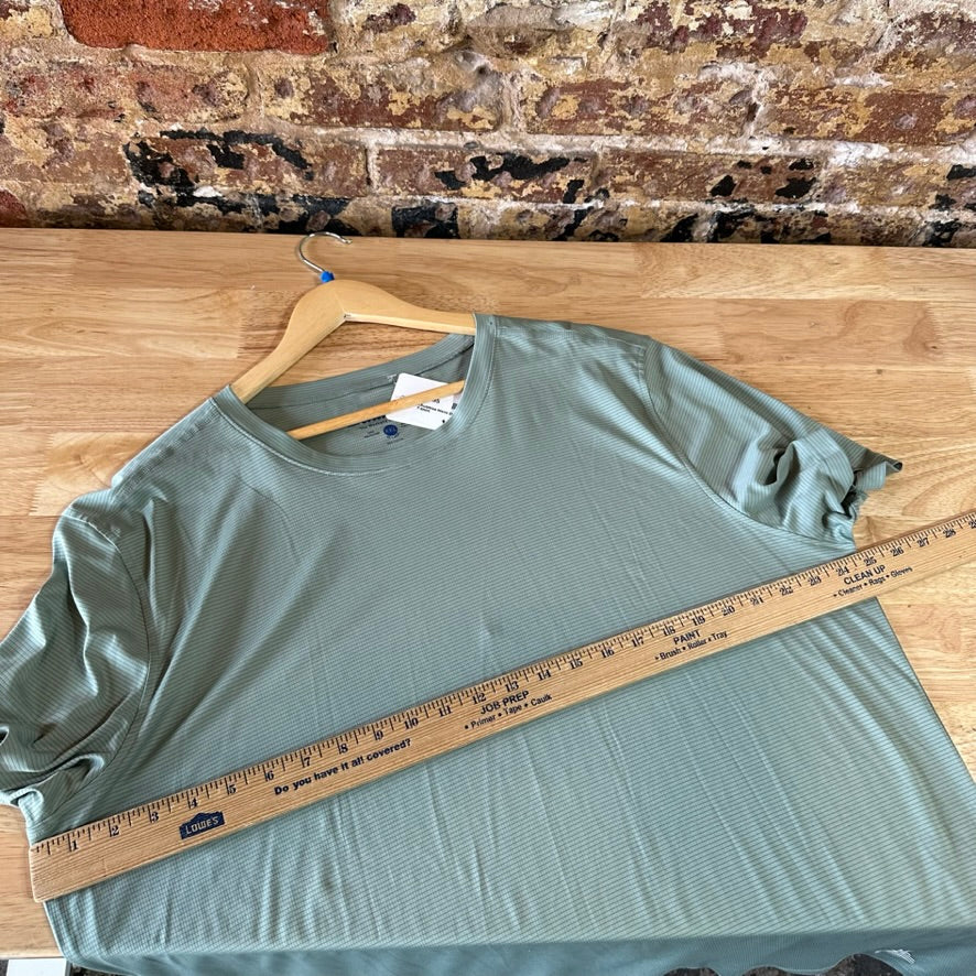 Chubbies Men's Short Sleeve Ultimate Tee Size XXL Performance Green Lightweight