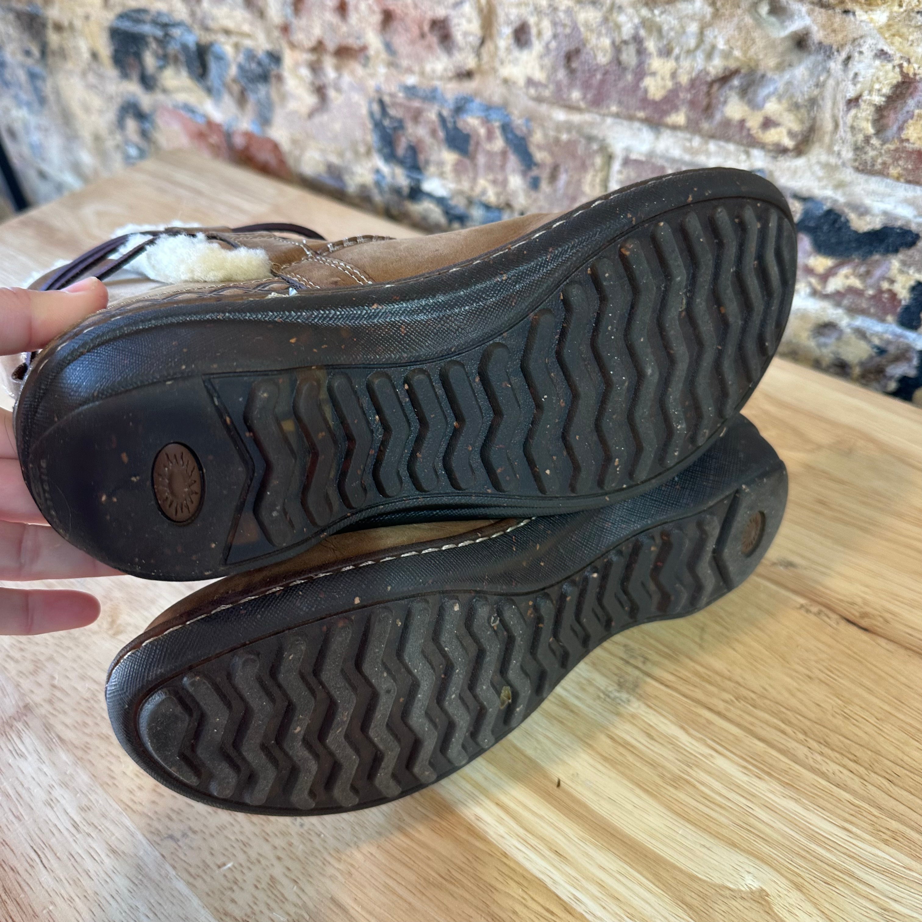 Ugg Australia Cove La Jolla Women's Size 8 Brown Leather Shearling Boots