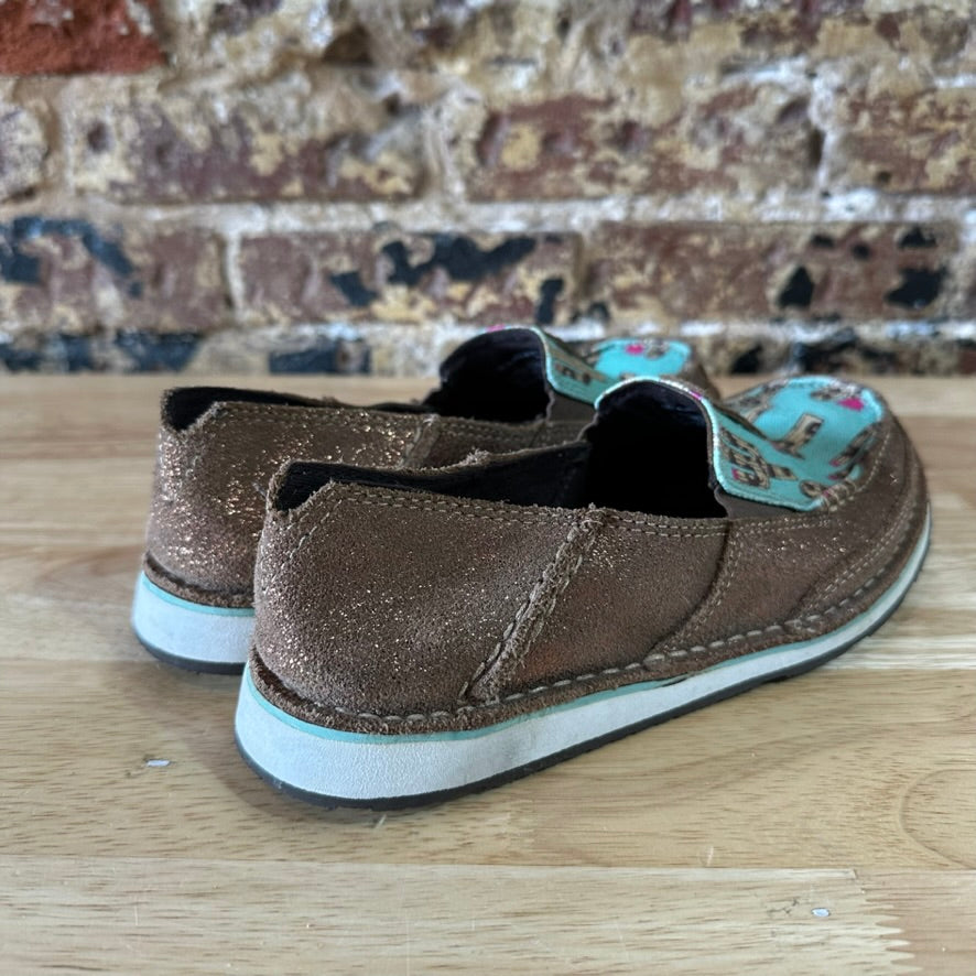 Ariat Womens 6.5 B Slip ons