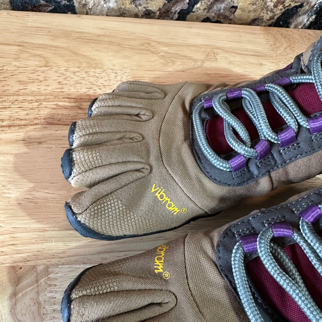 Fivefinger Womens 7.5-8 Brown Shoes