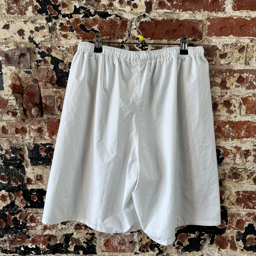 Patagonia Strider Field Shorts 8" White Men's Size Medium Lightweight unlined