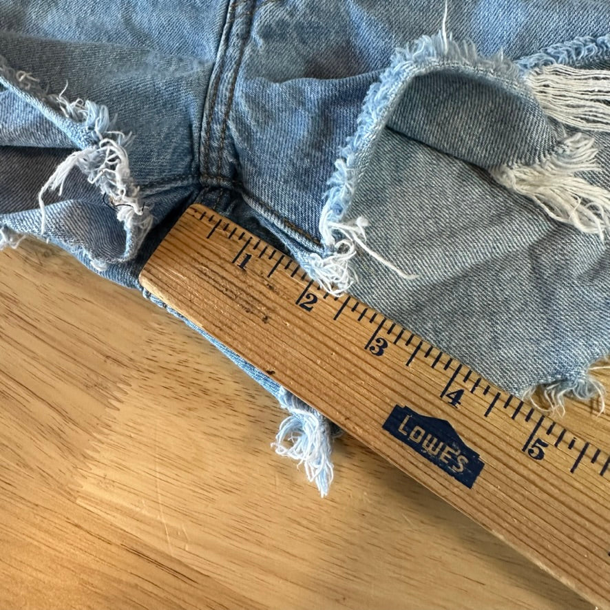 Levi's Cut Off Denim Jean Shorts Womens 32