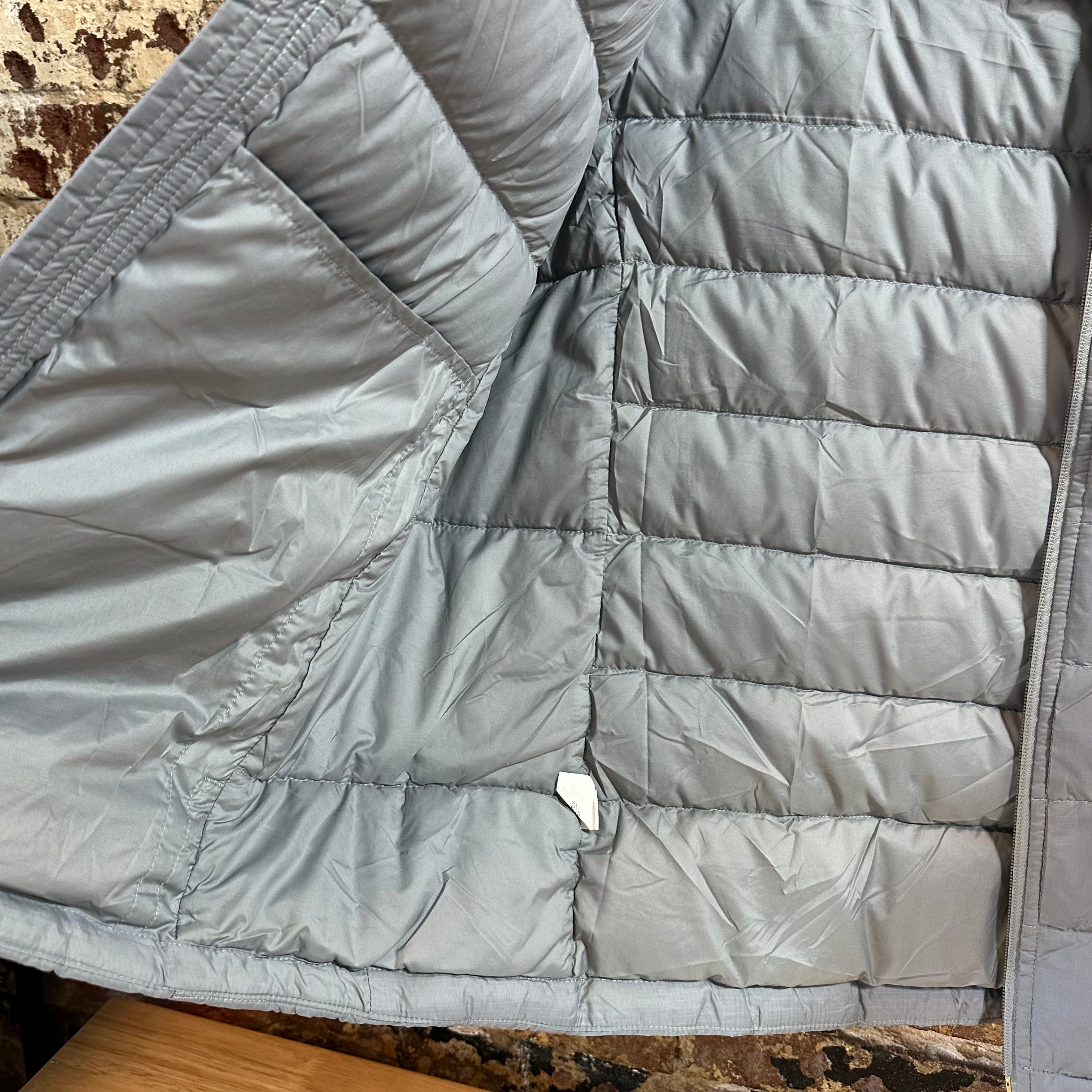 North Face 550 Men's Large Gray Vest