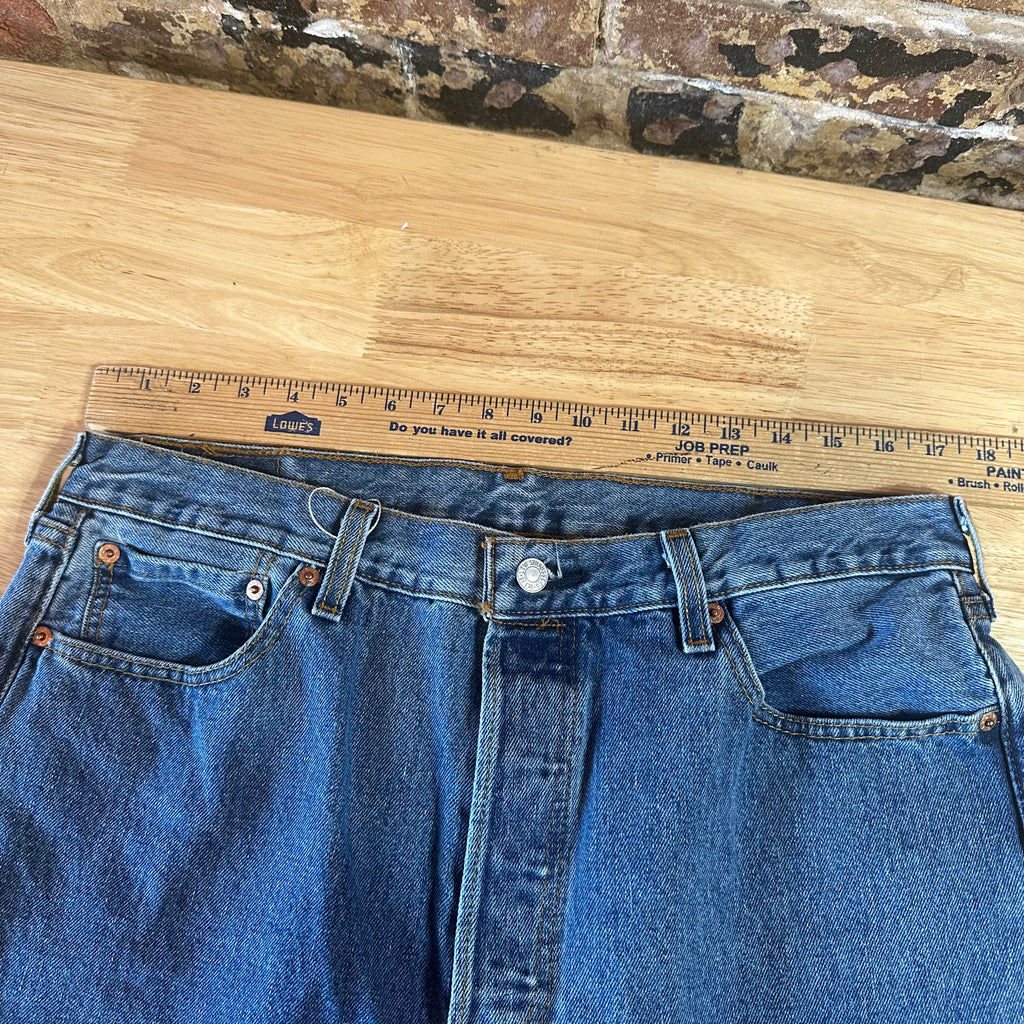 Levis 501 Mens 36x30 Blue Jeans