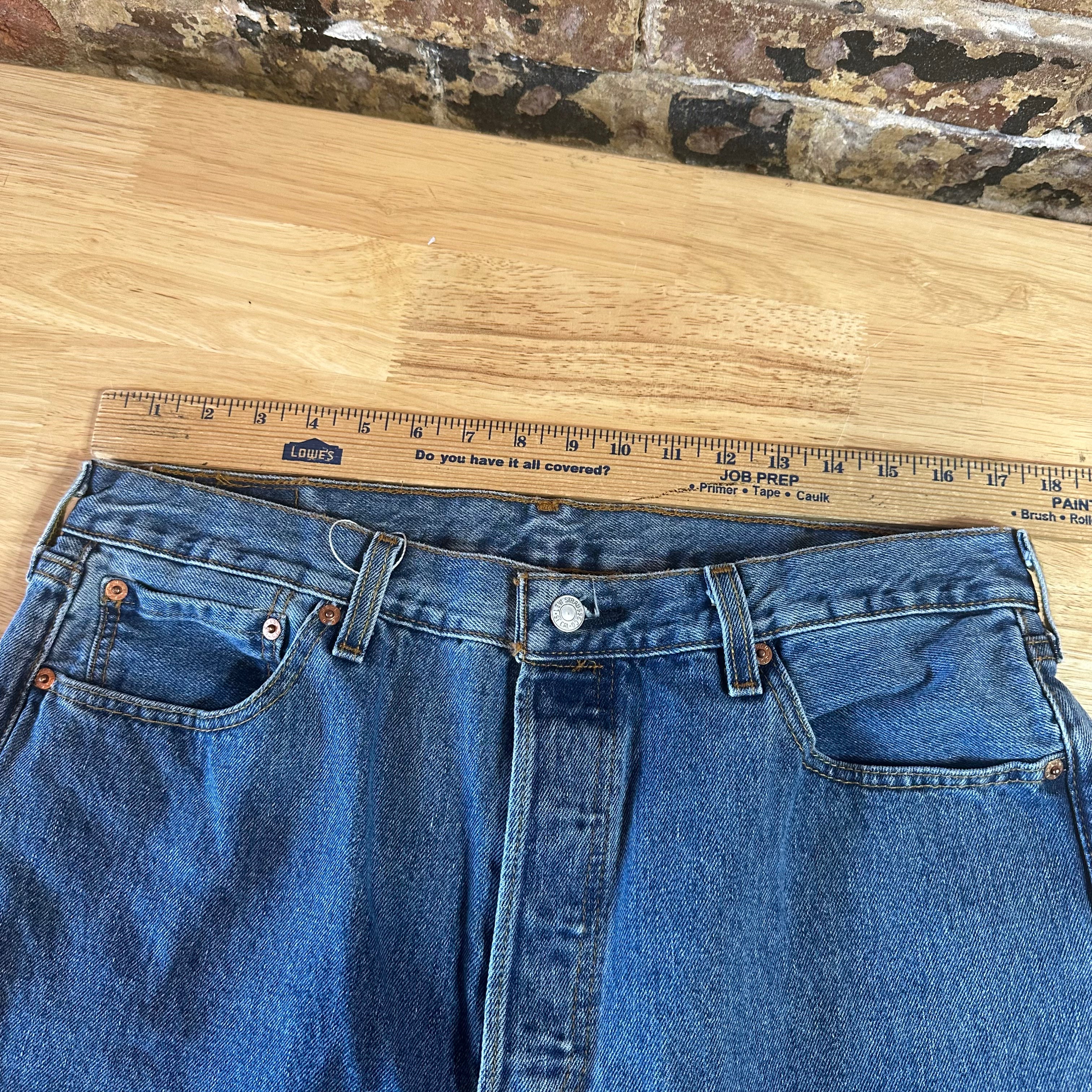Levis 501 Mens 36x30 Blue Jeans