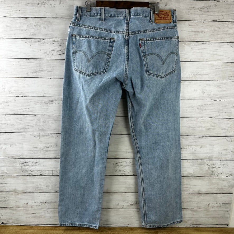 Levis 505 Jeans Mens 38x32 Regular Zip fly (measures 37x30) Blue denim Levi's