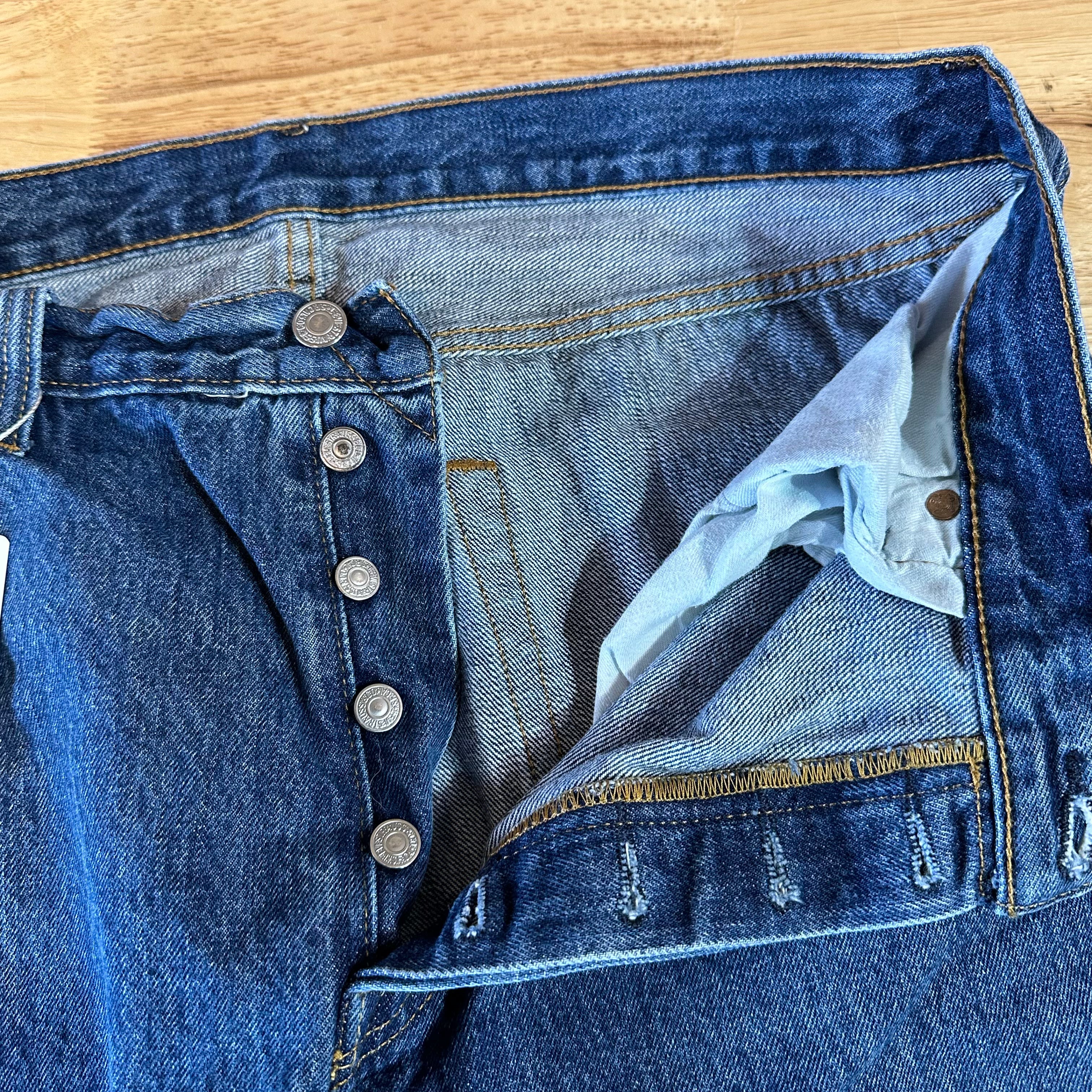 Levis 501 Mens 36x29 Blue Jeans
