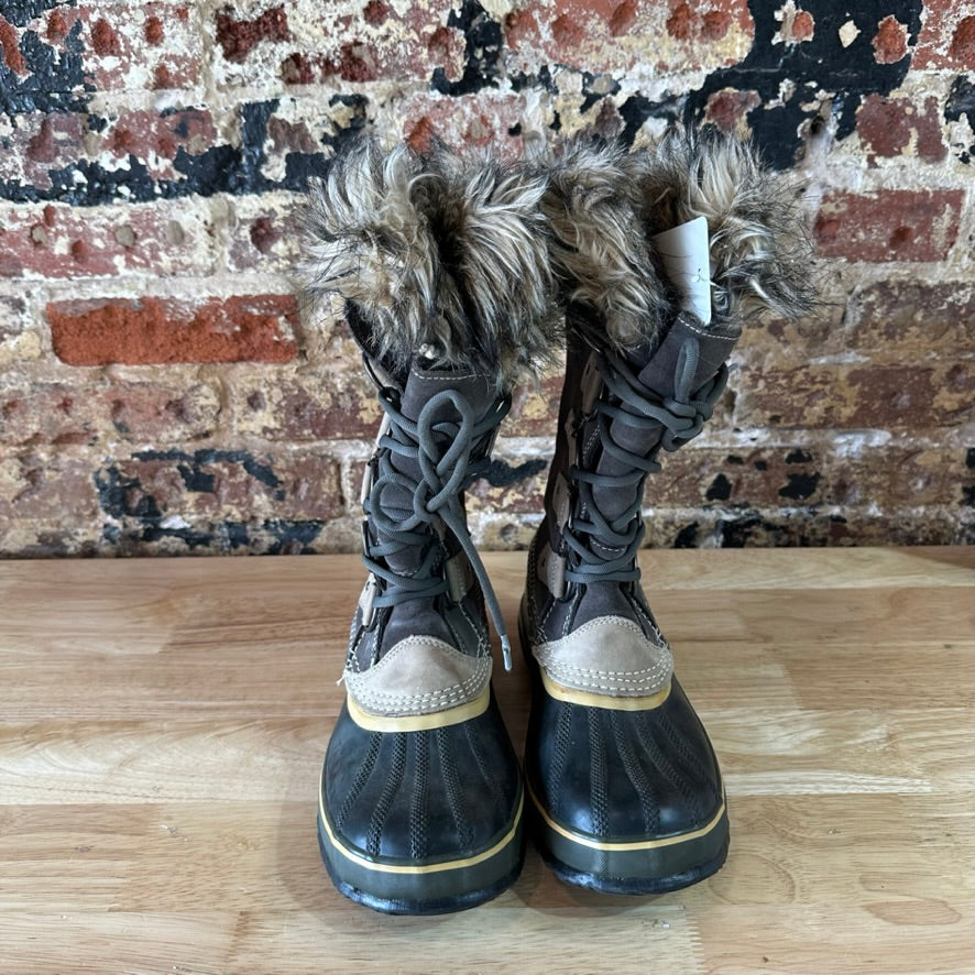 Sorel Joan Of Arctic Faux Fur Trimmed Leather Lace Up Boots Size 9 Gray