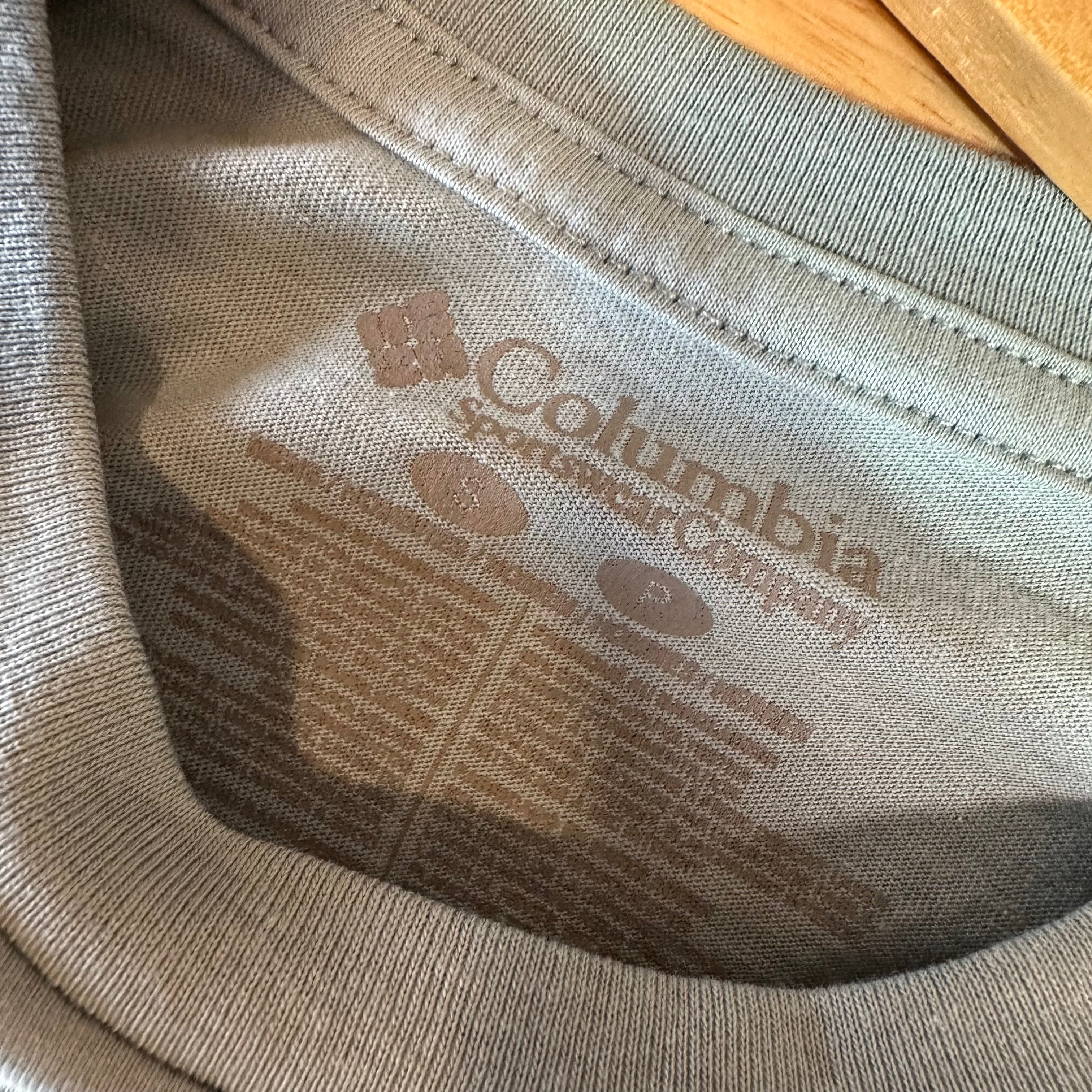 Columbia Men's Small S/S T-Shirt NEW