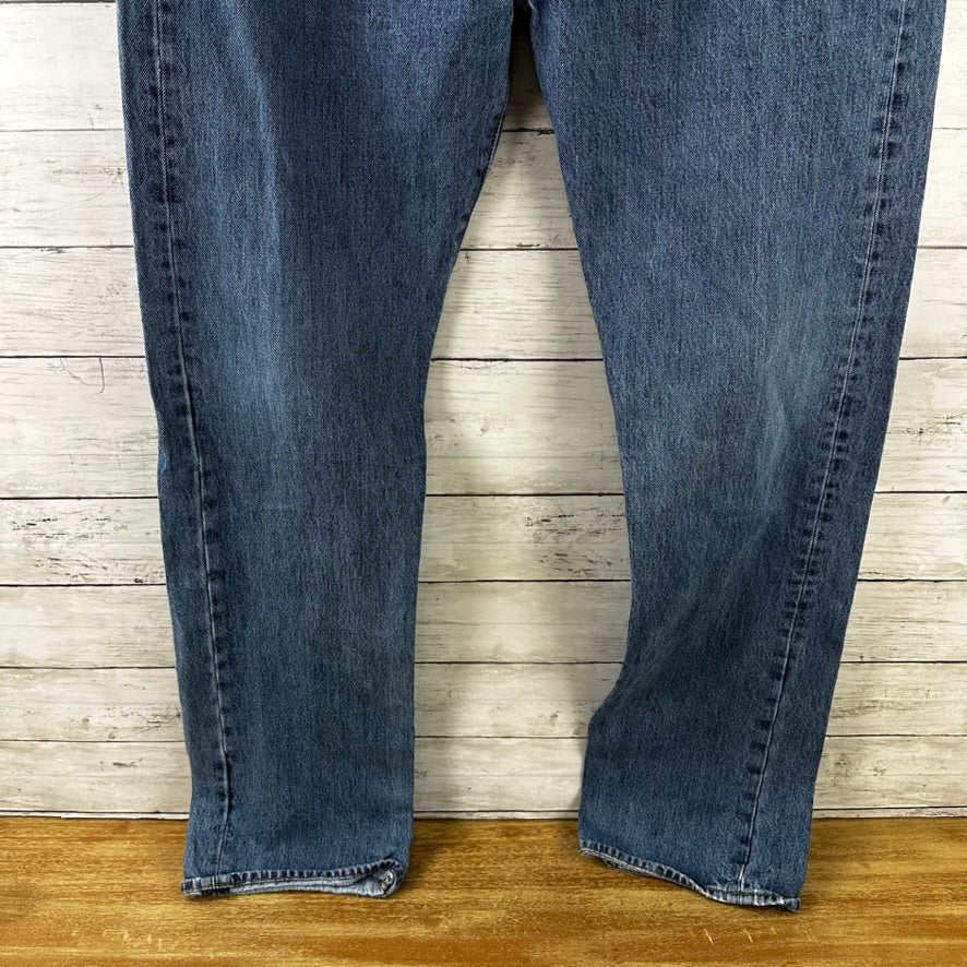 Levis 501 Jeans Mens 38x30 Straight Leg Button Fly Blue Denim