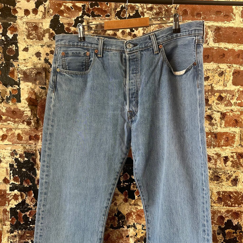 Levi's 501 Mens 38x32 Blue Jeans