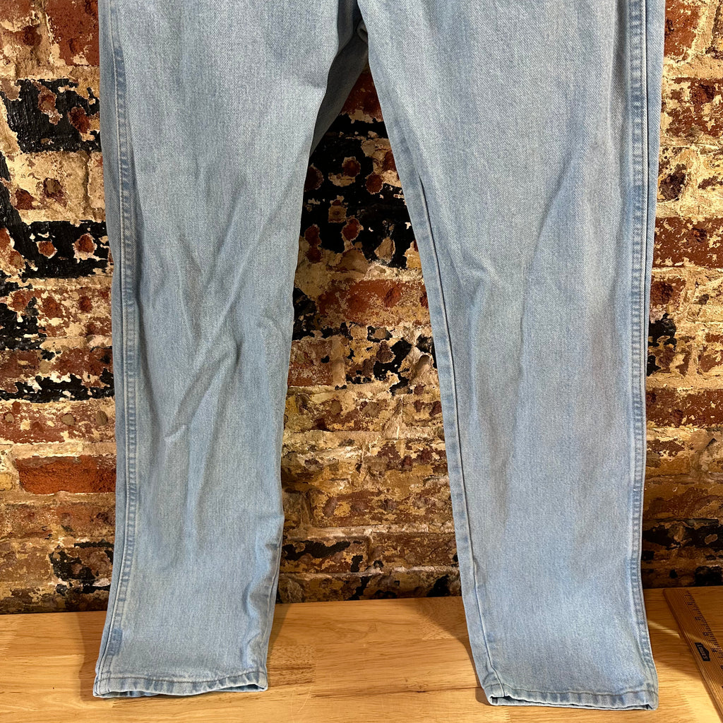 Wrangler Mens 33x34 Light Blue Jeans