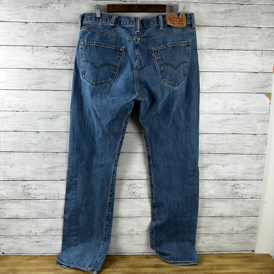 Levis 501 Jeans Mens 38x30 Straight Leg Button Fly Blue Denim