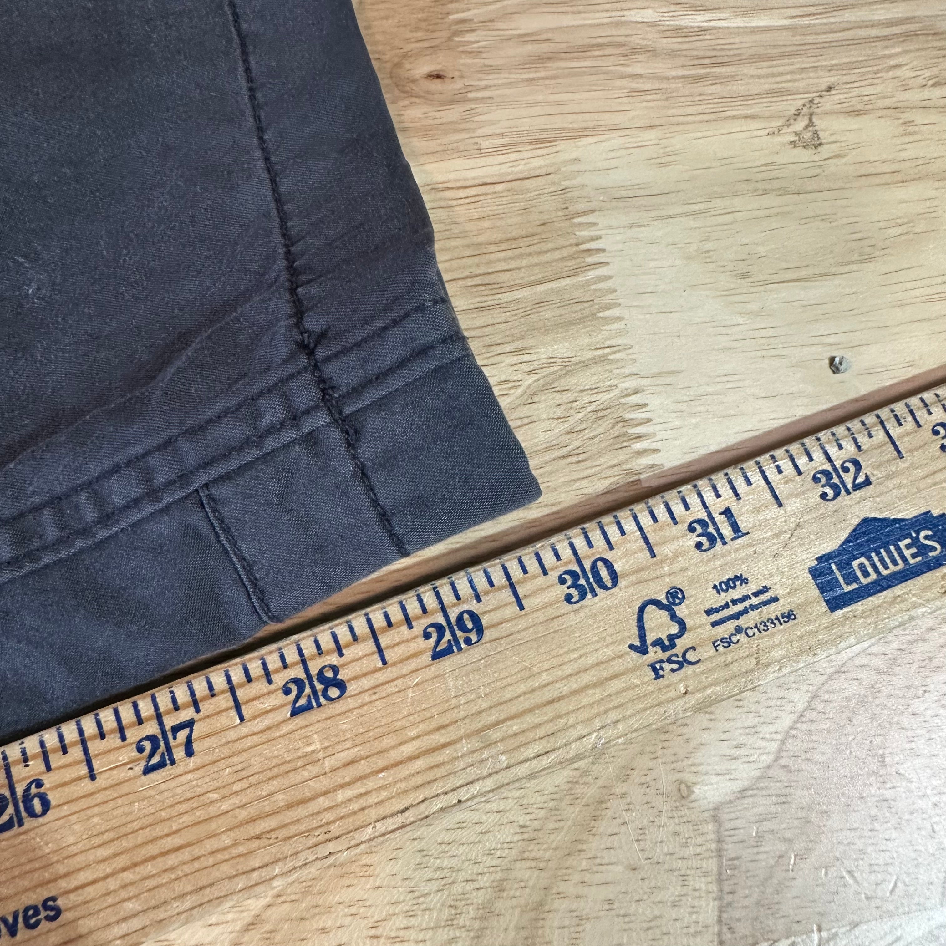 Duluth Trading Womens 8 Gray Pants