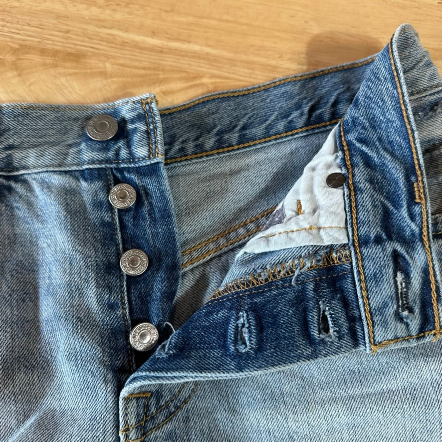 Levi's Cut off Jean Shorts Womens 24