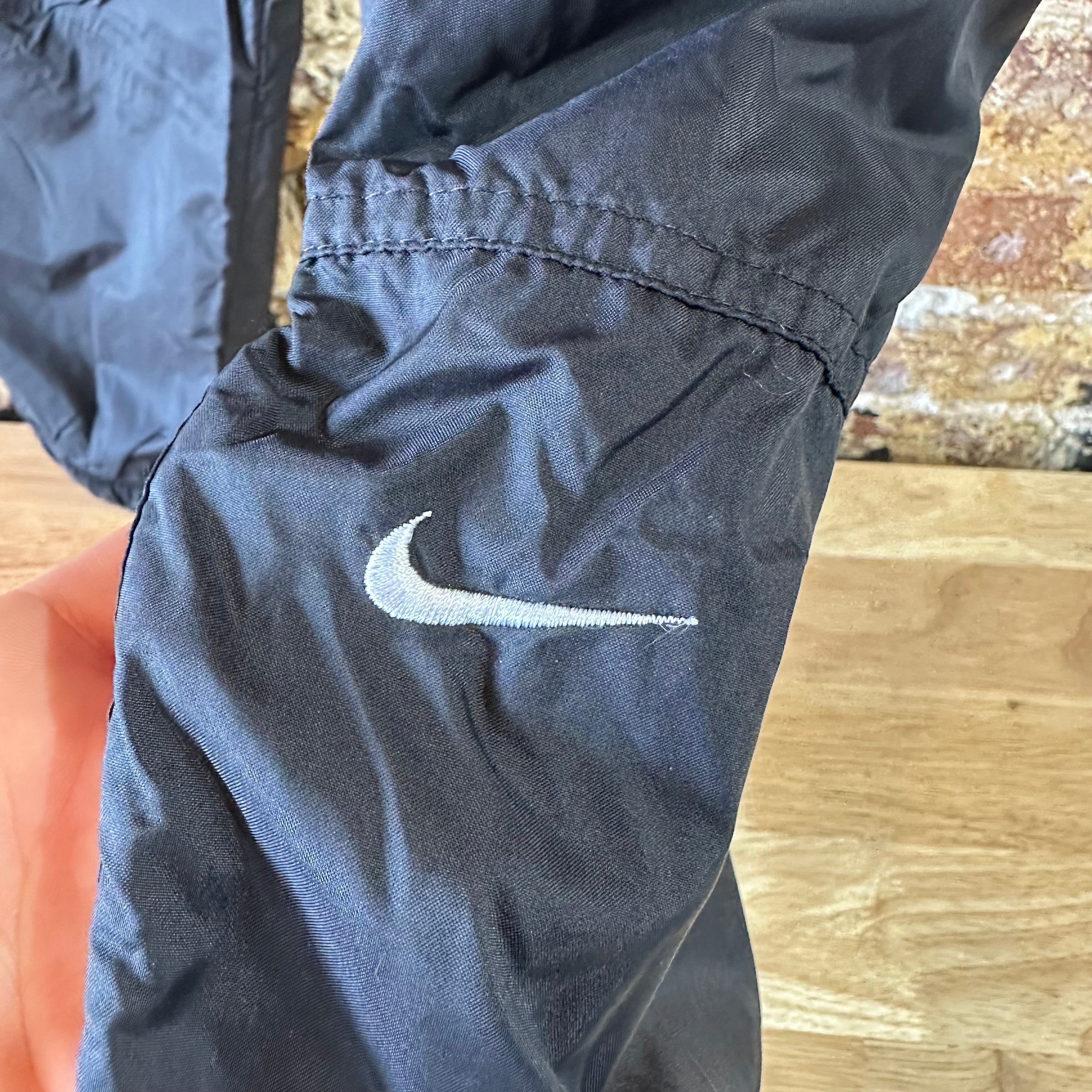 VTG Nike Pants Womens Med Black Track Windbreaker Gym Jogger Workout Running Y2K