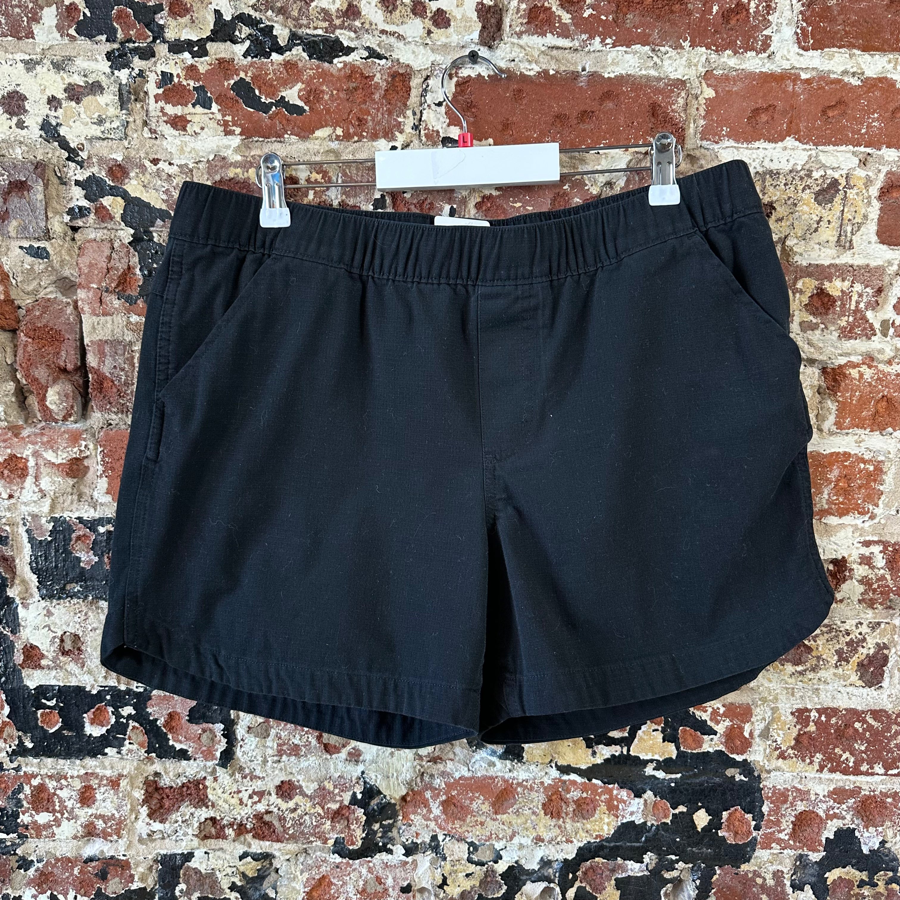 Carhartt Women's Large Shorts
