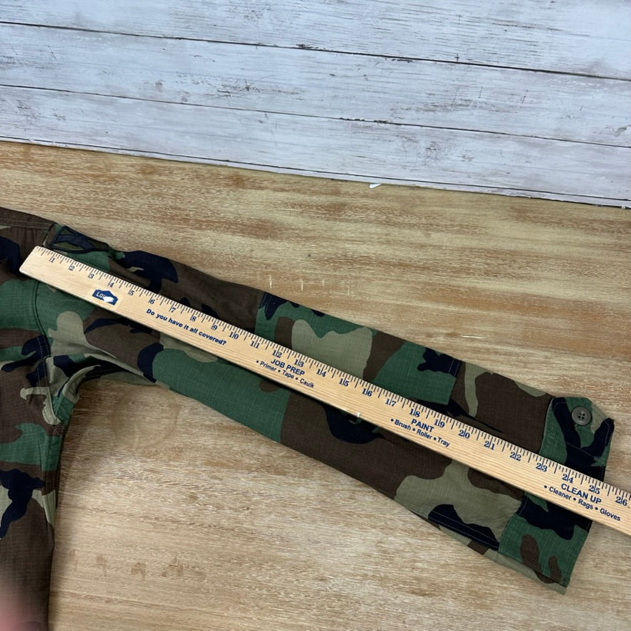 US Army Jacket Mens Medium Long Woodland Combat Coat Shirt